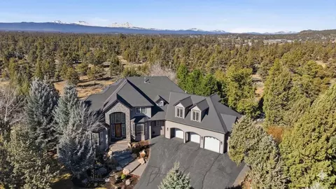 21450 Dale Rd, Bend, OR 97701