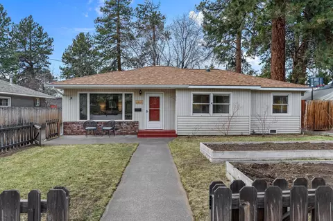 1119 NE 9th St, Bend, OR 97701