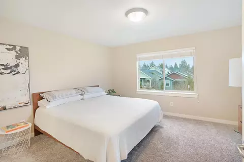 Bedroom - 612 NE Vail Ln, Bend, OR 97701 photo 2 of 4