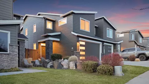 612 NE Vail Ln, Bend, OR 97701
