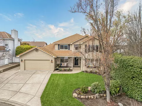 3115 Salishan Ct, Medford, OR 97504