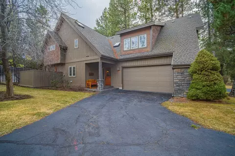 57414 Sun Eagle Ln #4, Sunriver, OR 97707