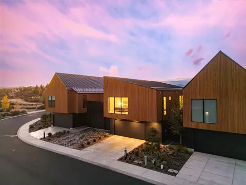 Exterior - 61250 Meeks Trl, Bend, OR 97702 photo 1 of 3