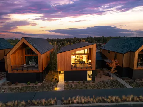 61250 Meeks Trl, Bend, OR 97702