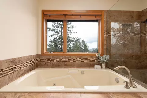 2425 NW Tower Rock Rd, Bend, OR 97703 photo 24