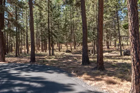 2425 NW Tower Rock Rd, Bend, OR 97703 photo 52