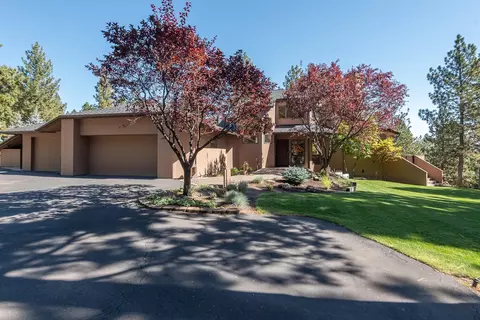2425 NW Tower Rock Rd, Bend, OR 97703 photo 3