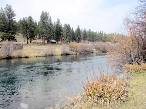 View/Area - 414 N Baker Ave, Chiloquin, OR 97624 photo 3 of 8