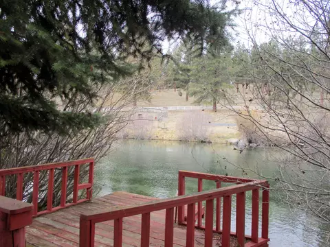 View/Area - 414 N Baker Ave, Chiloquin, OR 97624 photo 1 of 8