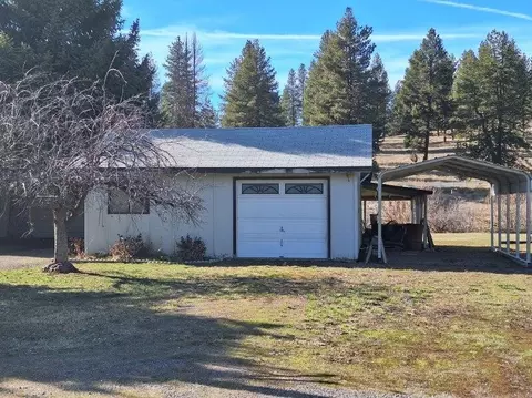 Exterior - 414 N Baker Ave, Chiloquin, OR 97624 photo 7 of 11