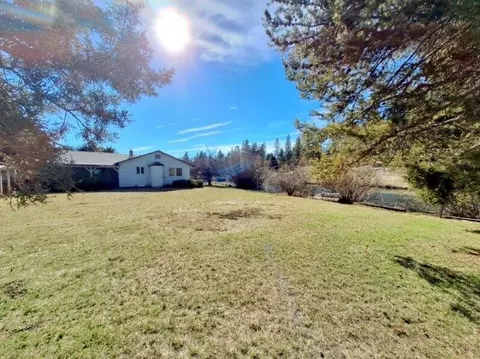 Exterior - 414 N Baker Ave, Chiloquin, OR 97624 photo 9 of 11