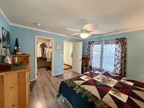 15675 Holiday Ct, La Pine, OR 97739 photo 17