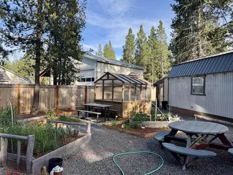 15675 Holiday Ct, La Pine, OR 97739 photo 36