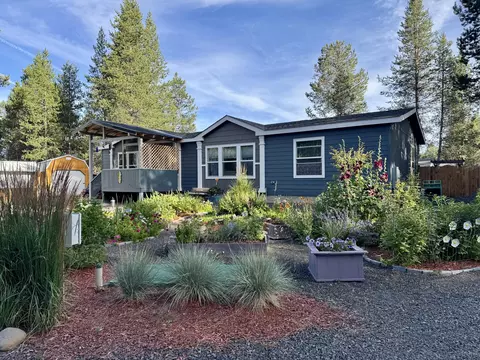 15675 Holiday Ct, La Pine, OR 97739 photo 2