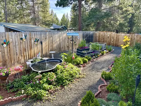 15675 Holiday Ct, La Pine, OR 97739 photo 31