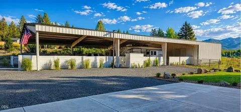 16768 Sandy Ct, La Pine, OR 97739 photo 3