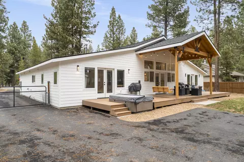 Other - 17133 Norwalk Rd, Bend, OR 97707 photo 3 of 15