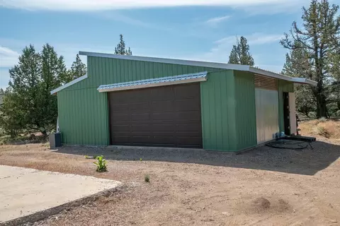 17949 Cascade Estates Dr, Bend, OR 97703 photo 5