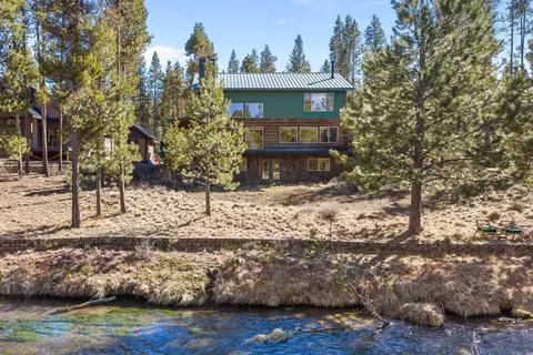 15124 E River Loop Dr E, Bend, OR 97707