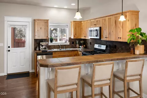 Other - 62761 Hawkview Rd, Bend, OR 97701 photo 10 of 17