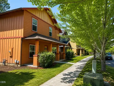 Other - 62761 Hawkview Rd, Bend, OR 97701 photo 2 of 17