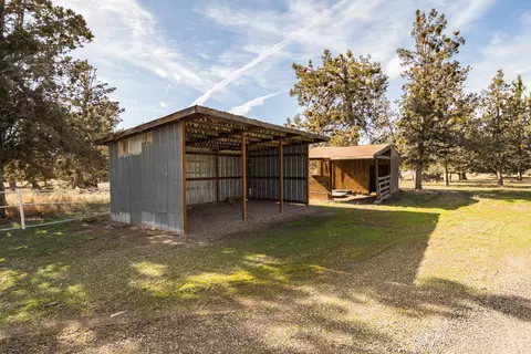 65320 Hwy 20, Bend, OR 97703 photo 23
