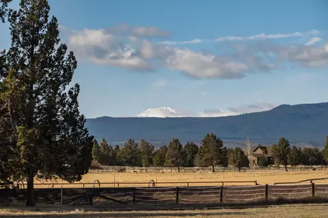 65320 Hwy 20, Bend, OR 97703 photo 22
