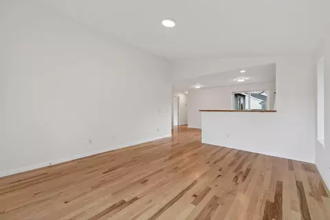 Living - 20810 Cassin Dr, Bend, OR 97701 photo 2 of 6