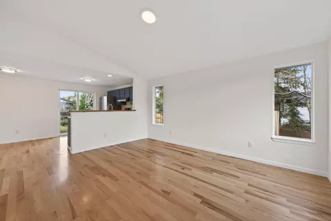 Living - 20810 Cassin Dr, Bend, OR 97701 photo 1 of 6