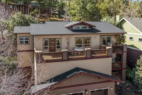 Exterior - 3130 NW Colonial Dr, Bend, OR 97703 photo 24 of 26