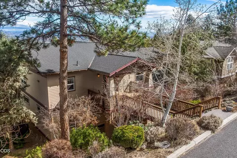 Exterior - 3130 NW Colonial Dr, Bend, OR 97703 photo 22 of 26