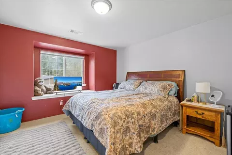 Bedroom - 835 Redwood Ave, Butte Falls, OR 97522 photo 5 of 5