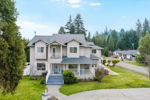 835 Redwood Ave, Butte Falls, OR 97522