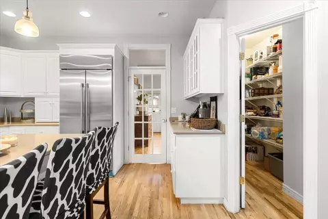 Kitchen - 835 Redwood Ave, Butte Falls, OR 97522 photo 6 of 7