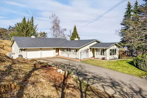1000 Hill St, Jacksonville, OR 97530