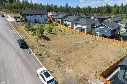 61185 SW Beverly Way, Bend, OR 97702 photo 7