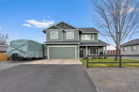 589 SE 10th St, Madras, OR 97741