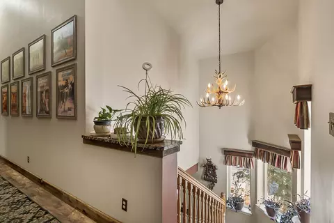 Entry Way - 15730 Jackpine Rd, La Pine, OR 97739 photo 3 of 4