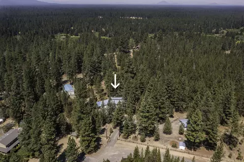 View/Area - 15730 Jackpine Rd, La Pine, OR 97739 photo 1 of 1