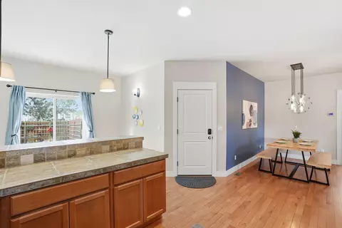Entry Way - 62763 Hawkview Rd, Bend, OR 97701 photo 2 of 3