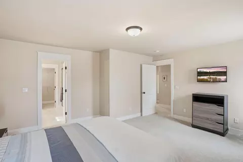 Bedroom - 62763 Hawkview Rd, Bend, OR 97701 photo 1 of 5