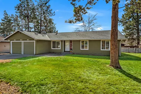 2701 NE Canyon Park Pl, Bend, OR 97701