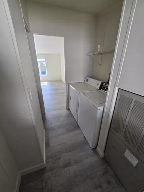 633 E Archwood Dr UNIT 43, Eagle Point, OR 97524 photo 6