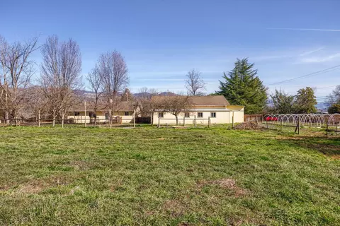 4444 Colver Rd, Phoenix, OR 97535 photo 48