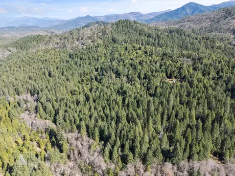 View/Area - 1259 Waldo Rd, O'brien, OR 97534 photo 11 of 13