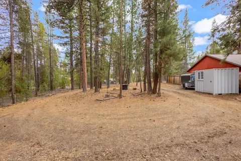 Exterior - 15530 Rim Dr, La Pine, OR 97739 photo 5 of 5