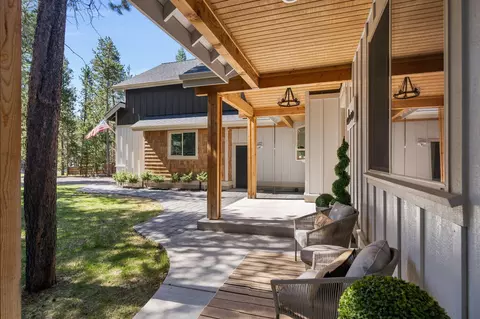 Exterior - 17181 Merganser Dr, Bend, OR 97707 photo 7 of 7