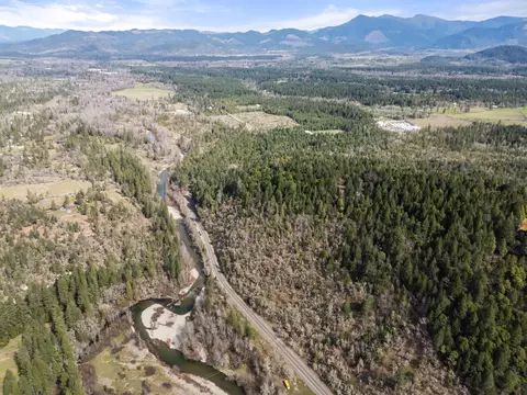 6223 Takilma Rd, Cave Junction, OR 97523 photo 14