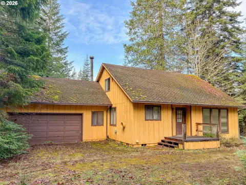 1890 Upper Camas Rd, Camas Valley, OR 97416
