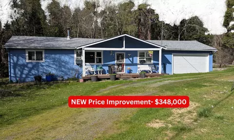 9780 Monument Dr, Grants Pass, OR 97526